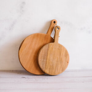 Set 2 tablas redondas de madera biseladas color natural