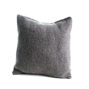 Cojín de lana gris oscuro