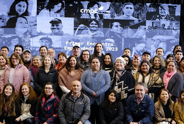 Primer encuentro de emprendedores impulsado por cmpc congregó a más de 50 artesanos y agrupaciones del biobío, la araucanía y los ríos