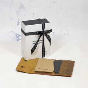 Regalo porta celular con libreta