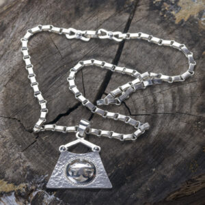 Colgante de plata chapel machacado con cadena