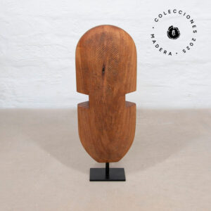 Escultura Toki kura de madera