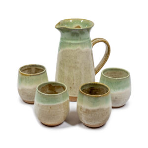 Set jarra 16 cm. y 4 vasos cerámica gres