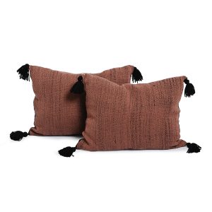 Set cojines palo rosa y negro 56x44 cm.