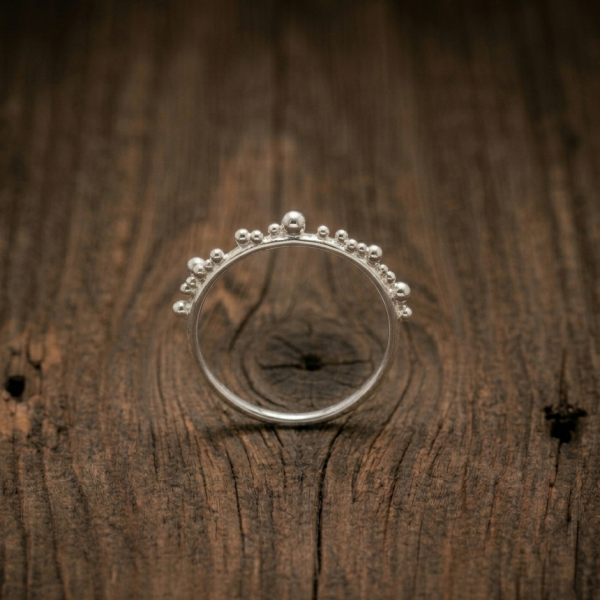 anillo pelotitas las 3 marias